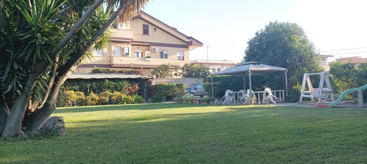 Appartement Garden Basement - Seminterrato Max 4 Ospiti - Fiumicino Vicino Aeroporto E Fiera Extérieur photo