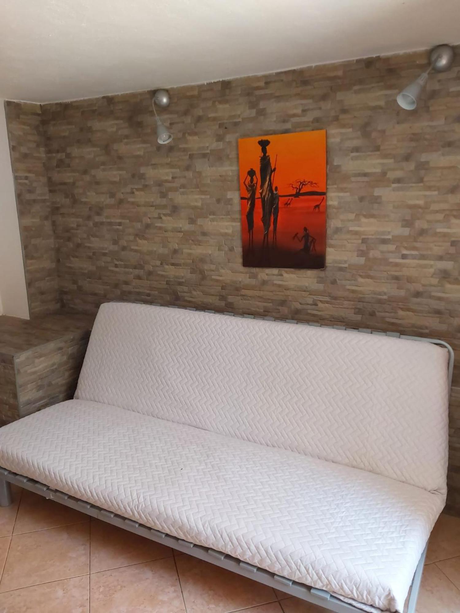 Appartement Garden Basement - Seminterrato Max 4 Ospiti - Fiumicino Vicino Aeroporto E Fiera Extérieur photo